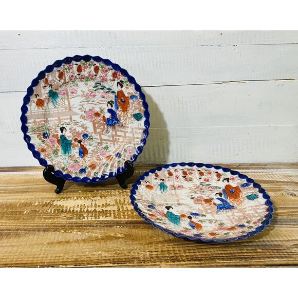 Set of 2 Vintage Antique Hand Painted Geisha Girls Scalloped Nippon Plates 8.5" - Picture 1 of 13